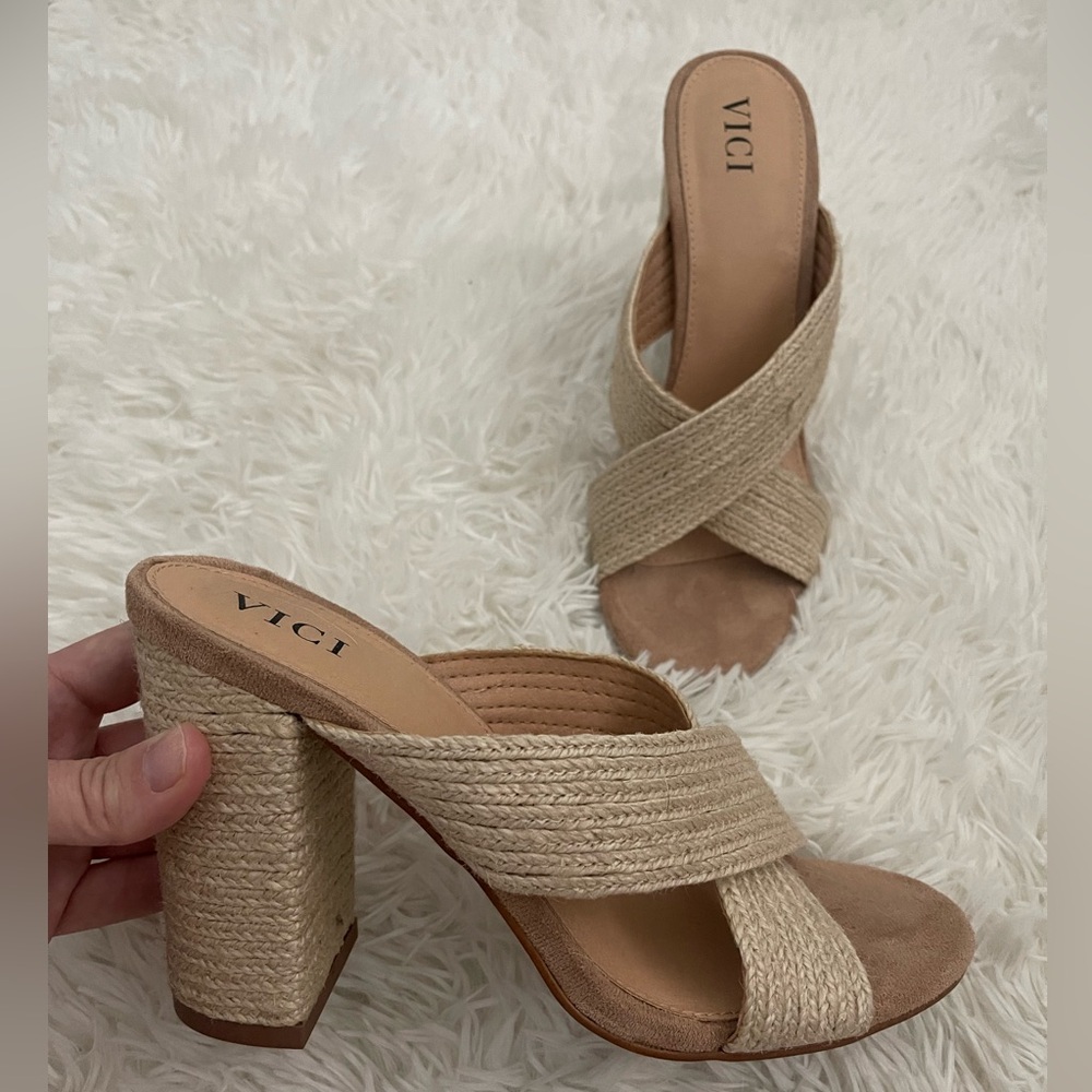Vici summer sandals